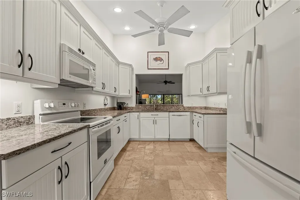 15330 Cedarwood Lane Naples FL 34110