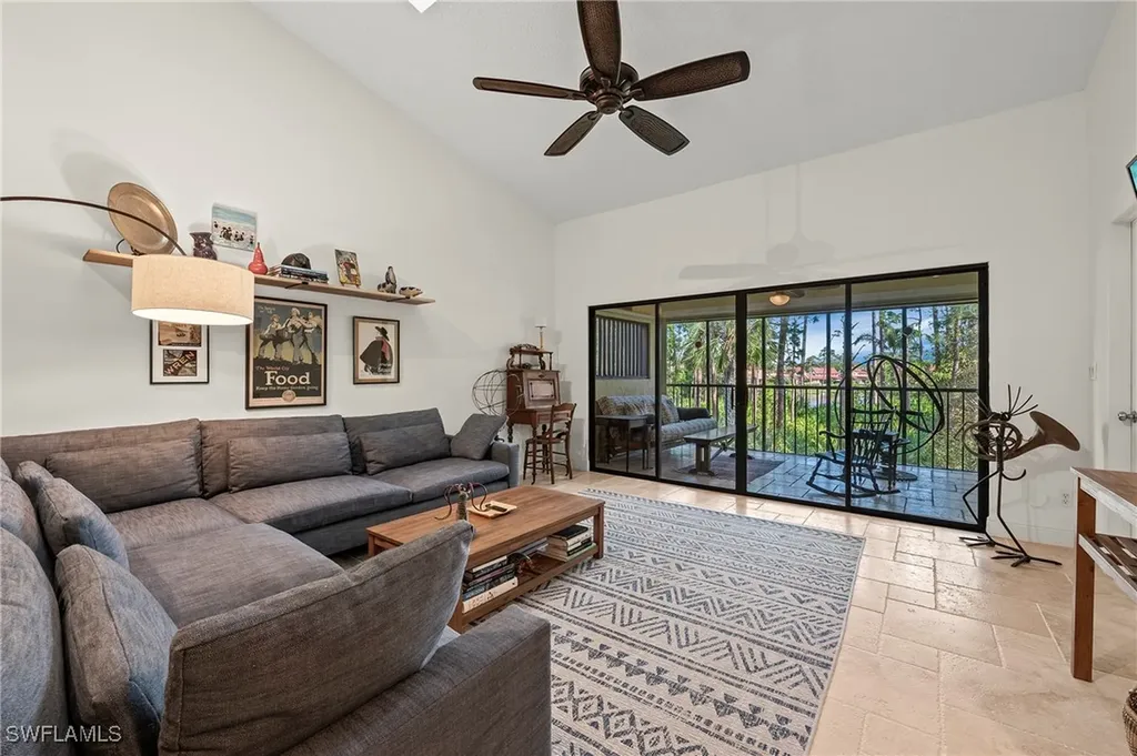 15330 Cedarwood Lane Naples FL 34110