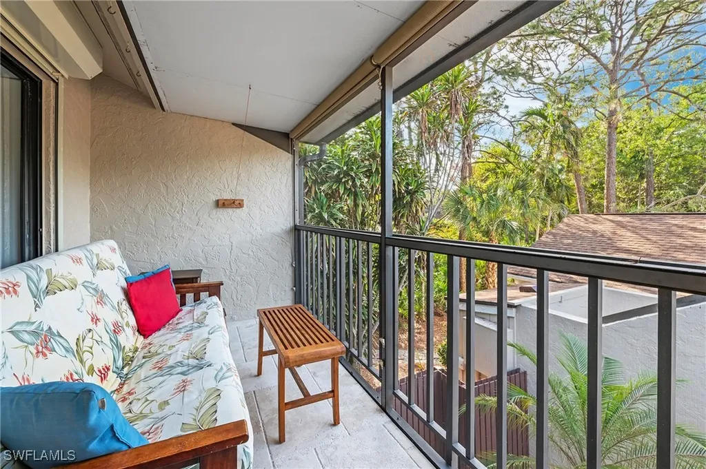 15330 Cedarwood Lane Naples FL 34110