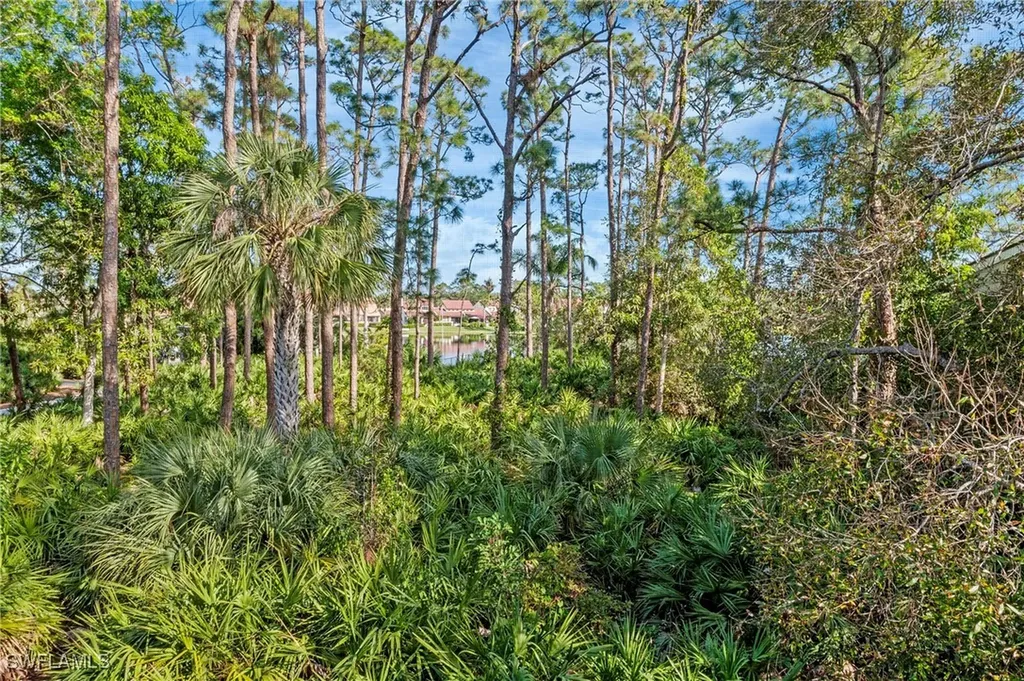 15330 Cedarwood Lane Naples FL 34110