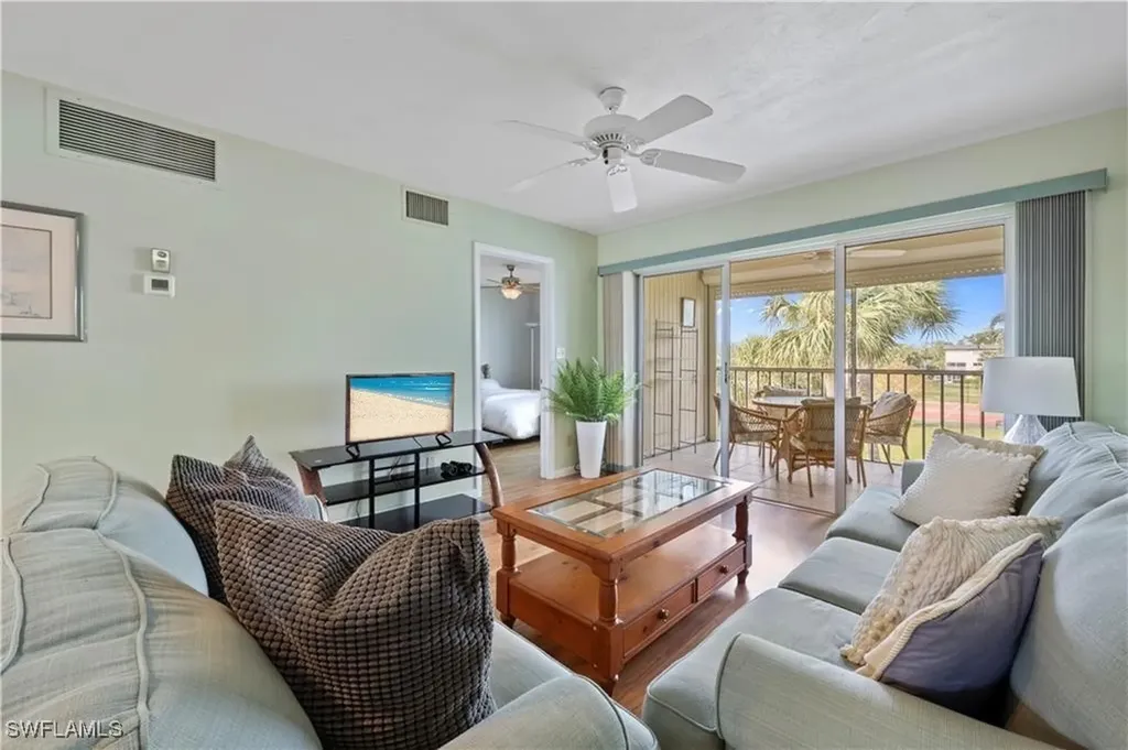 1018 Manatee Road Naples FL 34114