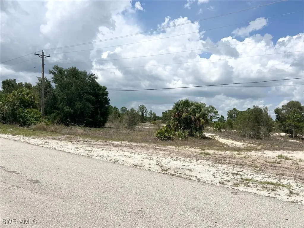 605 Alabama Road S Lehigh Acres FL 33974