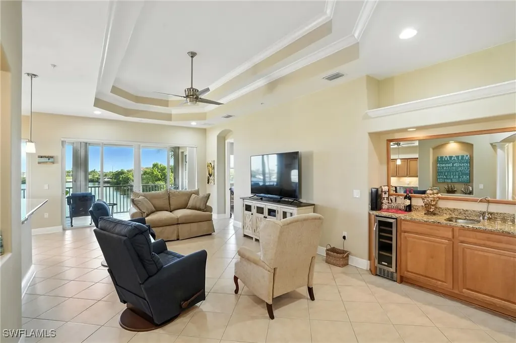 178 Shadroe Cove Circle Cape Coral FL 33991