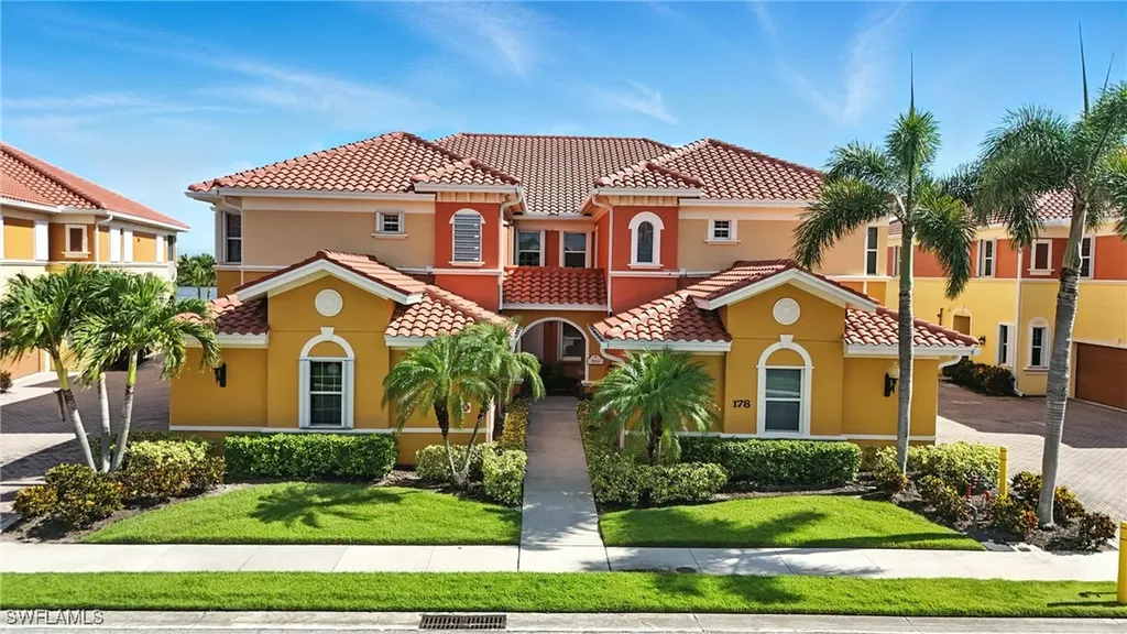 178 Shadroe Cove Circle Cape Coral FL 33991