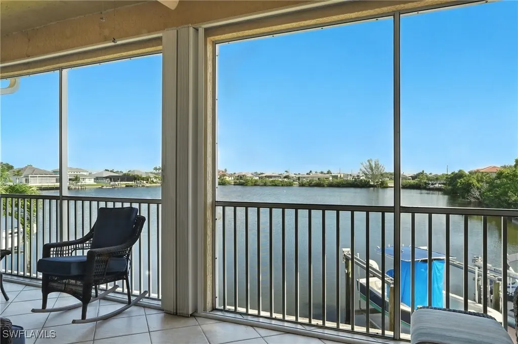 178 Shadroe Cove Circle Cape Coral FL 33991