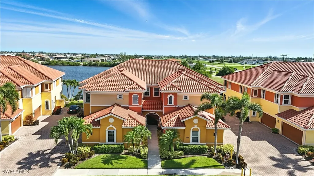 178 Shadroe Cove Circle Cape Coral FL 33991