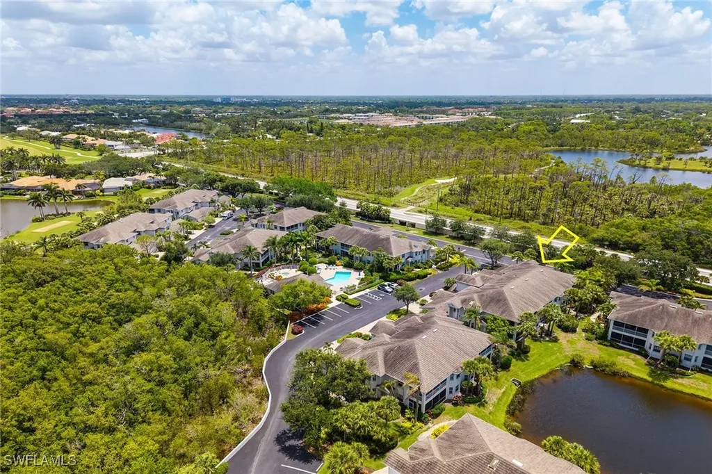5040 Yacht Harbor Circle Naples FL 34112