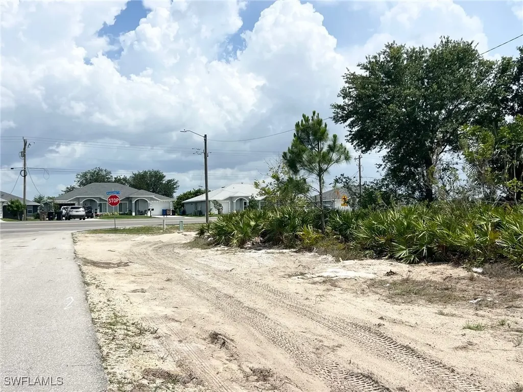 328 Petite Avenue Lehigh Acres FL 33974