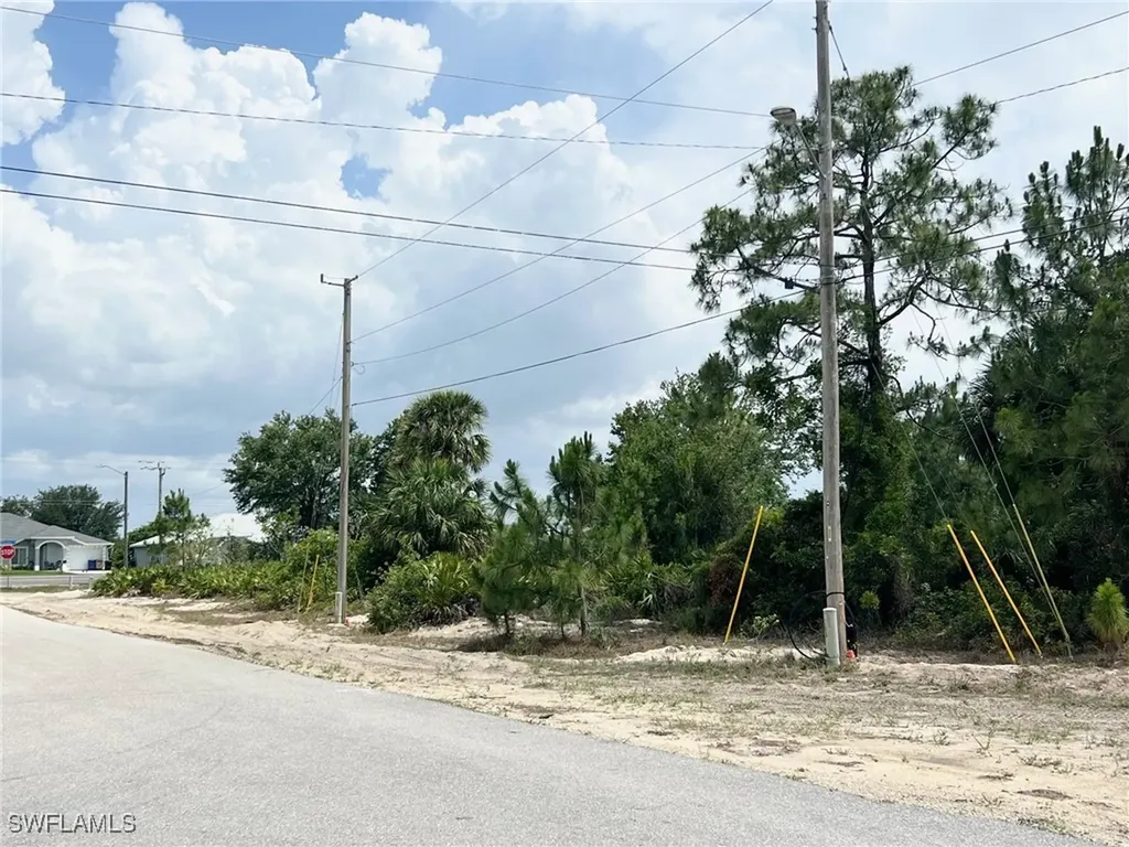 328 Petite Avenue Lehigh Acres FL 33974