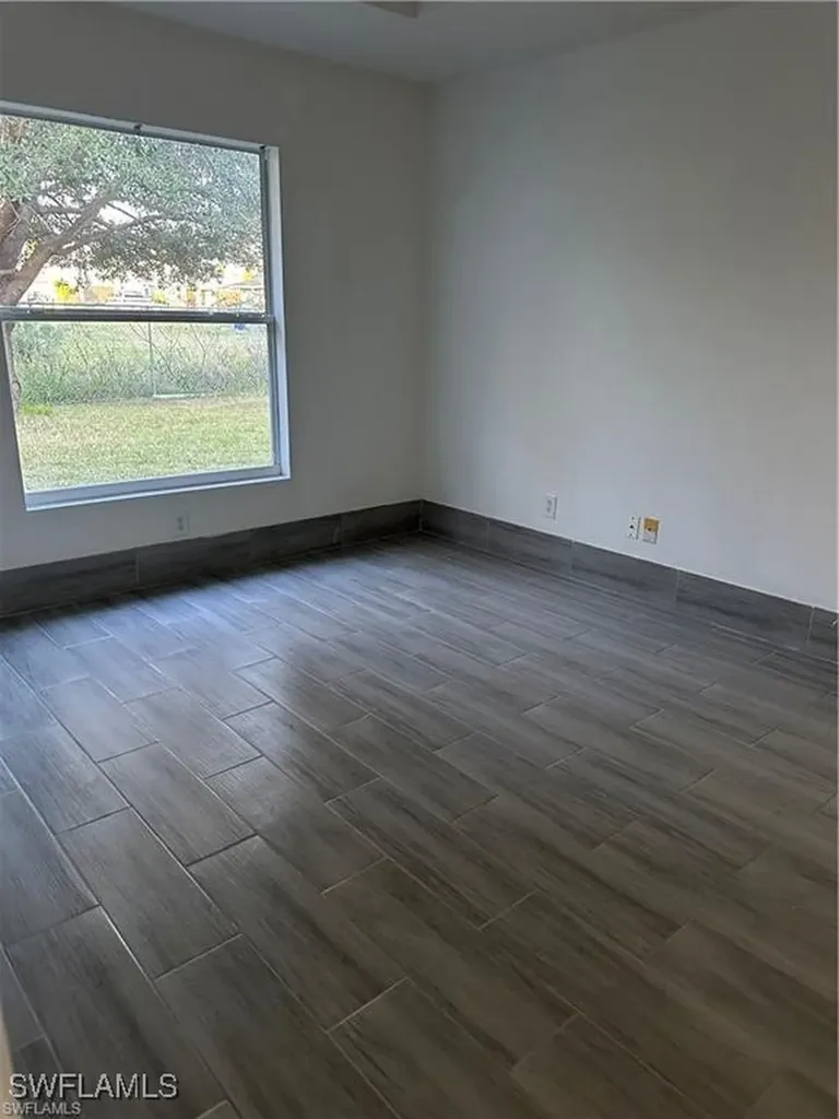 4520 19th Street SW Lehigh Acres FL 33973
