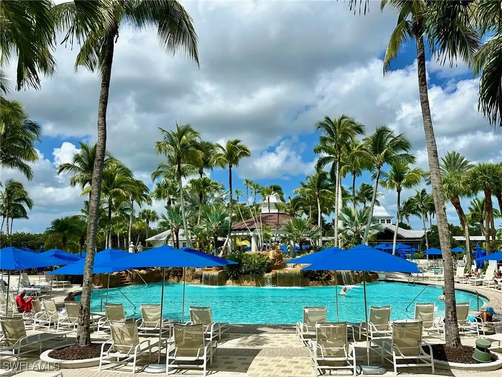 9053 Cascada Way Naples FL 34114