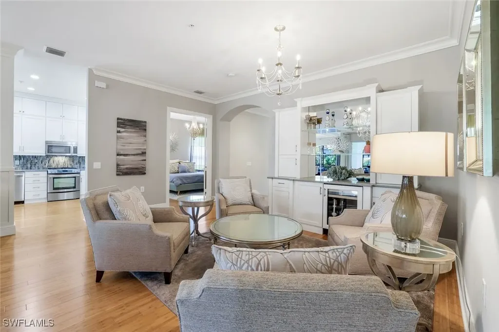 9053 Cascada Way Naples FL 34114