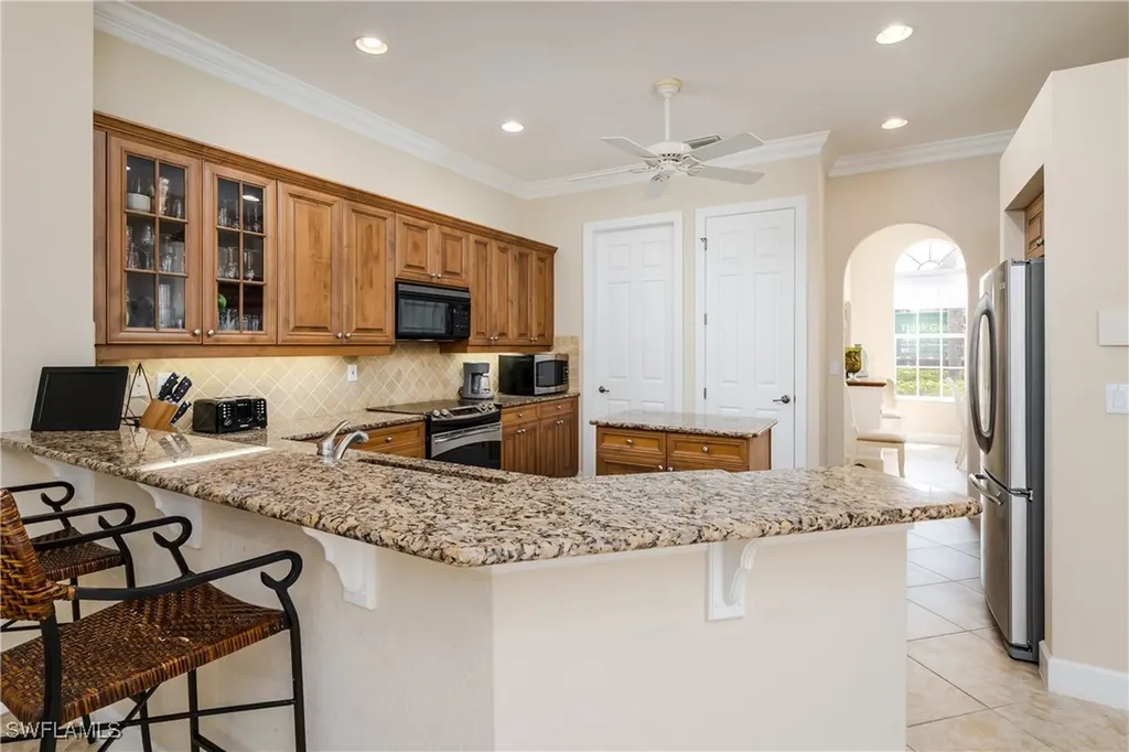 8754 Hideaway Harbor Court Naples FL 34120