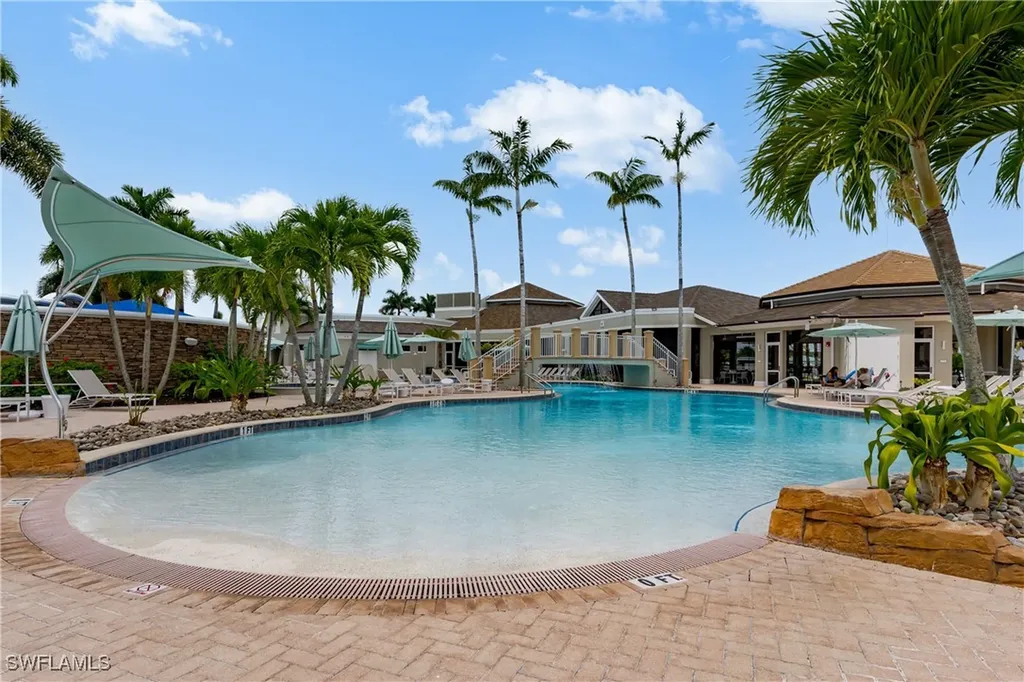 8754 Hideaway Harbor Court Naples FL 34120