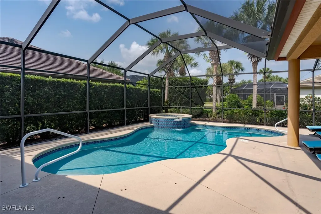 8754 Hideaway Harbor Court Naples FL 34120