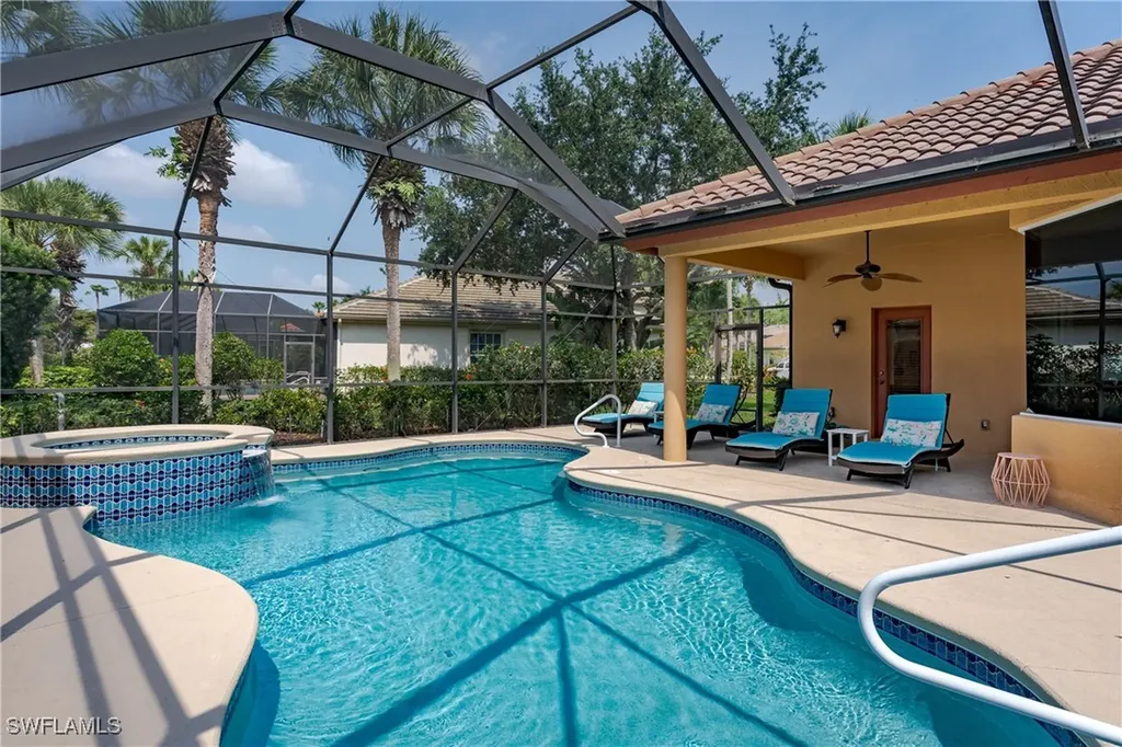 8754 Hideaway Harbor Court Naples FL 34120