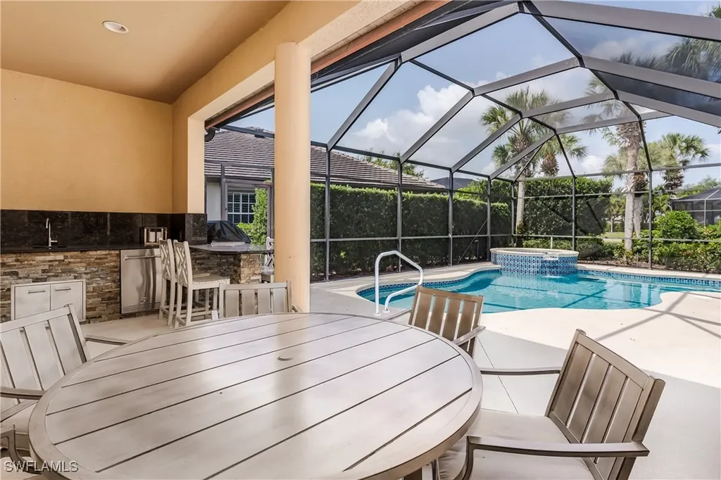 8754 Hideaway Harbor Court Naples FL 34120