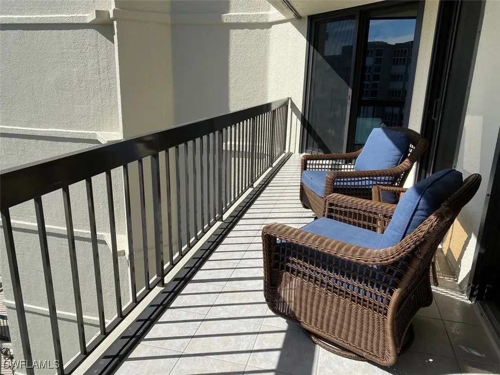 4551 Gulf Shore Boulevard N Naples FL 34103