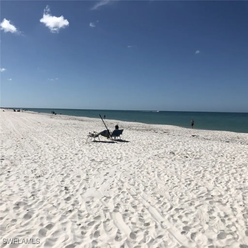 4551 Gulf Shore Boulevard N Naples FL 34103