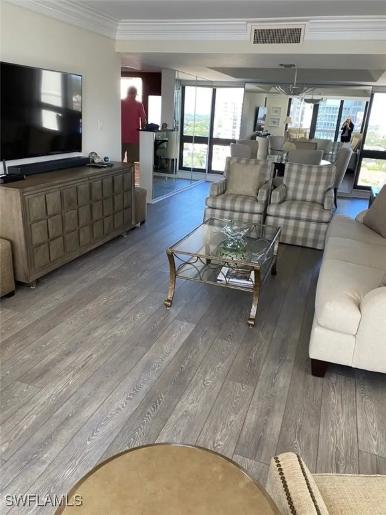 4551 Gulf Shore Boulevard N Naples FL 34103