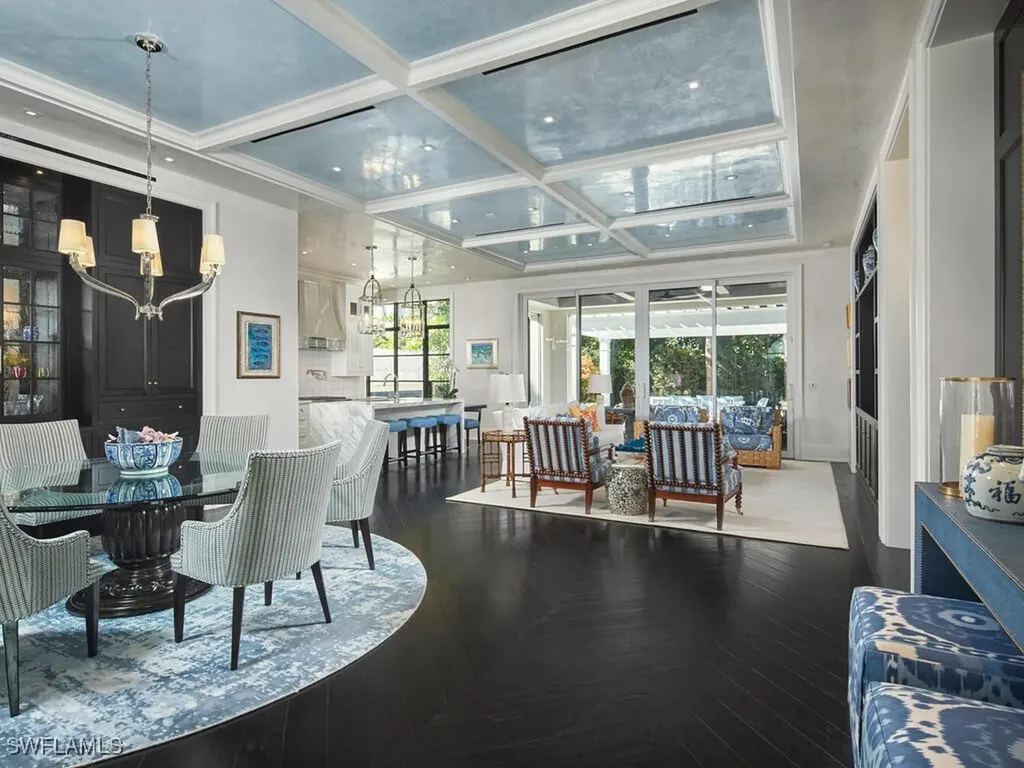 167 4th Street N Naples FL 34102