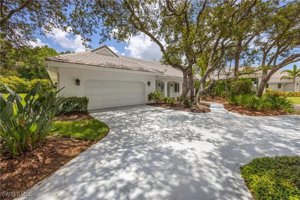 816 Turkey Oak Lane Naples FL 34108