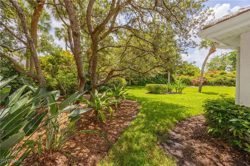816 Turkey Oak Lane Naples FL 34108