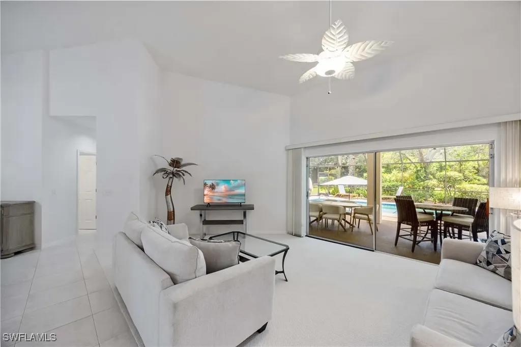 816 Turkey Oak Lane Naples FL 34108