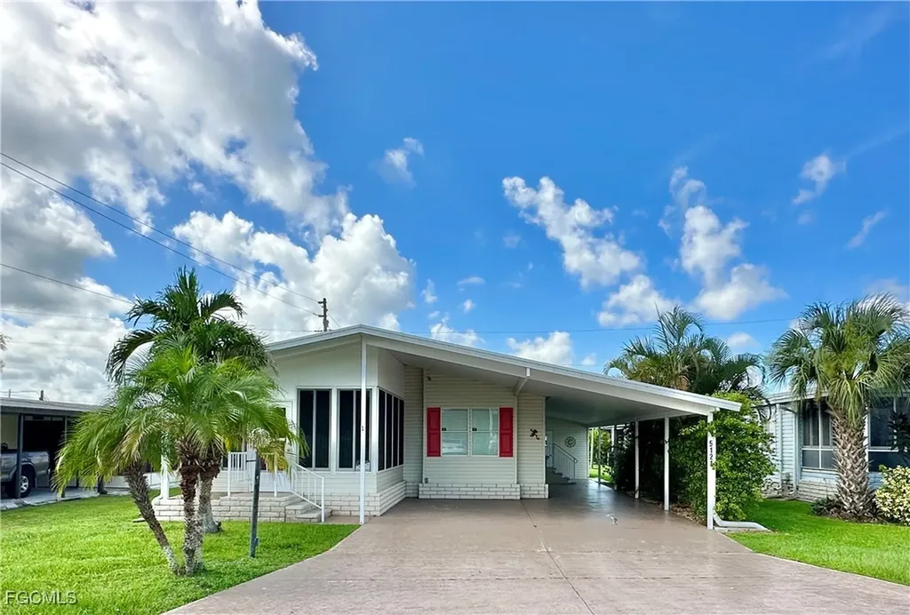 5121 Fiddleleaf Drive Fort Myers FL 33905