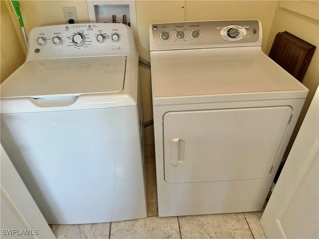 5121 Fiddleleaf Drive Fort Myers FL 33905