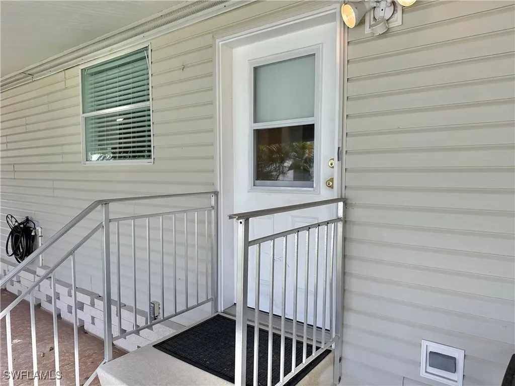 5121 Fiddleleaf Drive Fort Myers FL 33905