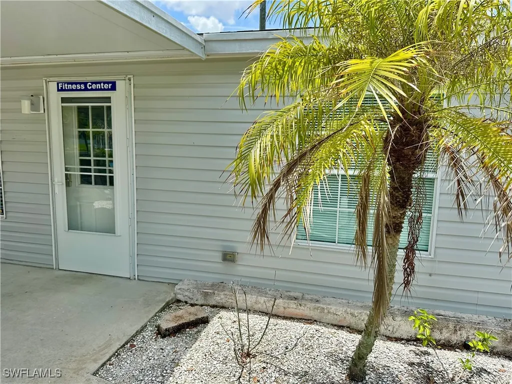 5121 Fiddleleaf Drive Fort Myers FL 33905