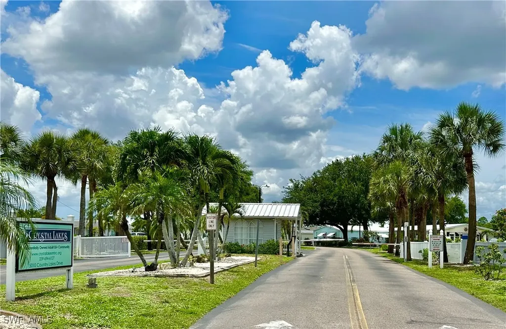 5121 Fiddleleaf Drive Fort Myers FL 33905