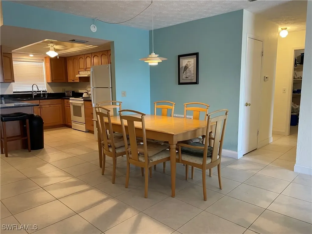 834 SE 46th Street Cape Coral FL 33904
