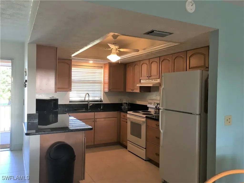 834 SE 46th Street Cape Coral FL 33904