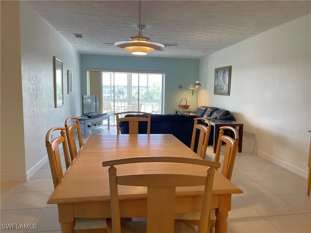 834 SE 46th Street Cape Coral FL 33904
