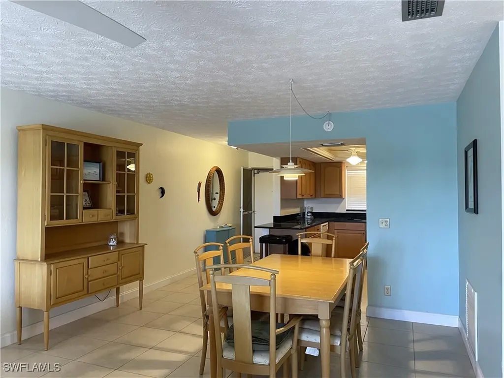 834 SE 46th Street Cape Coral FL 33904
