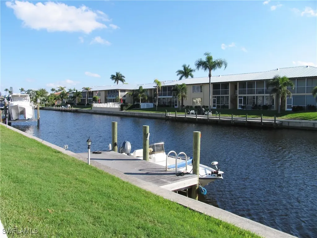 834 SE 46th Street Cape Coral FL 33904