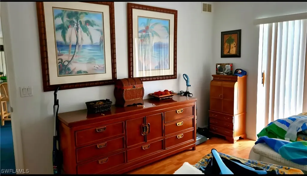 210 NE 9th Place Cape Coral FL 33909