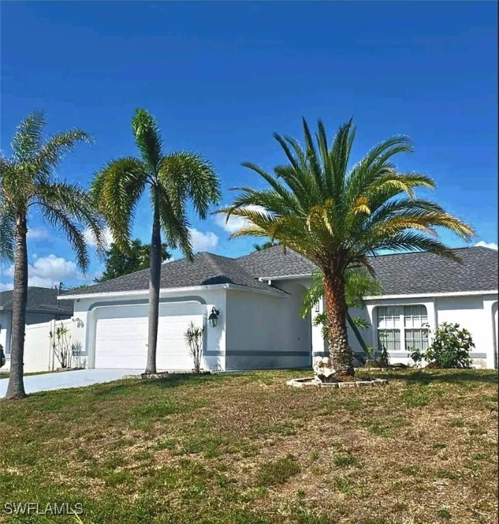 210 NE 9th Place Cape Coral FL 33909