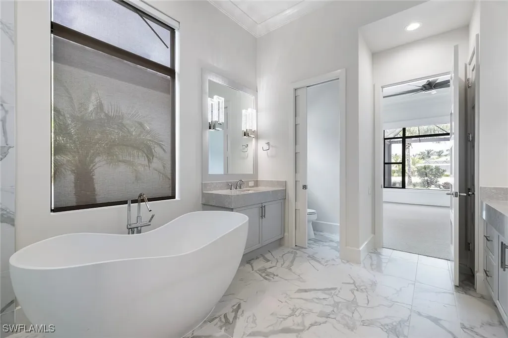10630 Via Torino Way Miromar Lakes FL 33913