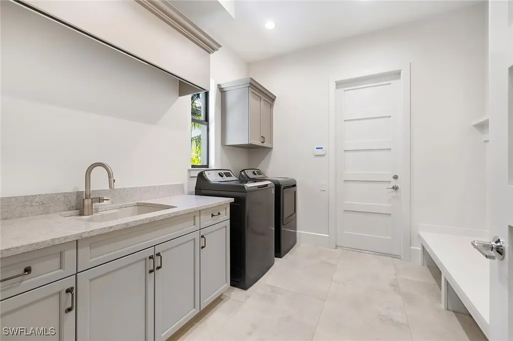 10630 Via Torino Way Miromar Lakes FL 33913