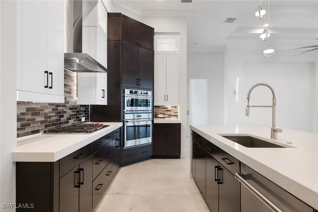 10630 Via Torino Way Miromar Lakes FL 33913