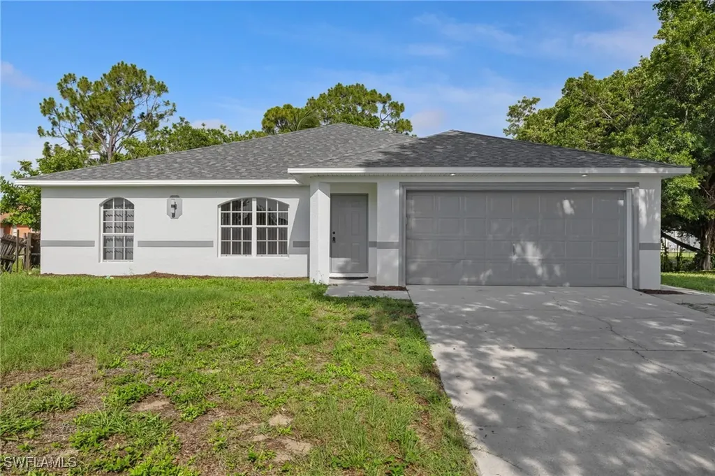 18396 Heather Road Fort Myers FL 33967
