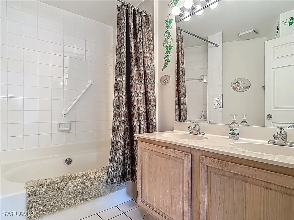 1018 Woodshire Lane Naples FL 34105