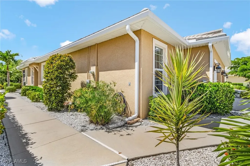 10406 Santiva Way Fort Myers FL 33908