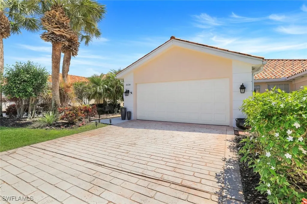 3128 Andorra Court Naples FL 34109
