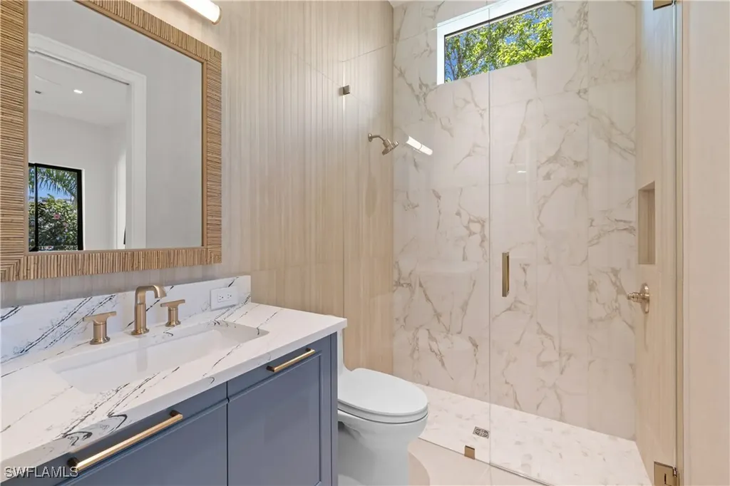 850 10th Street N Naples FL 34102