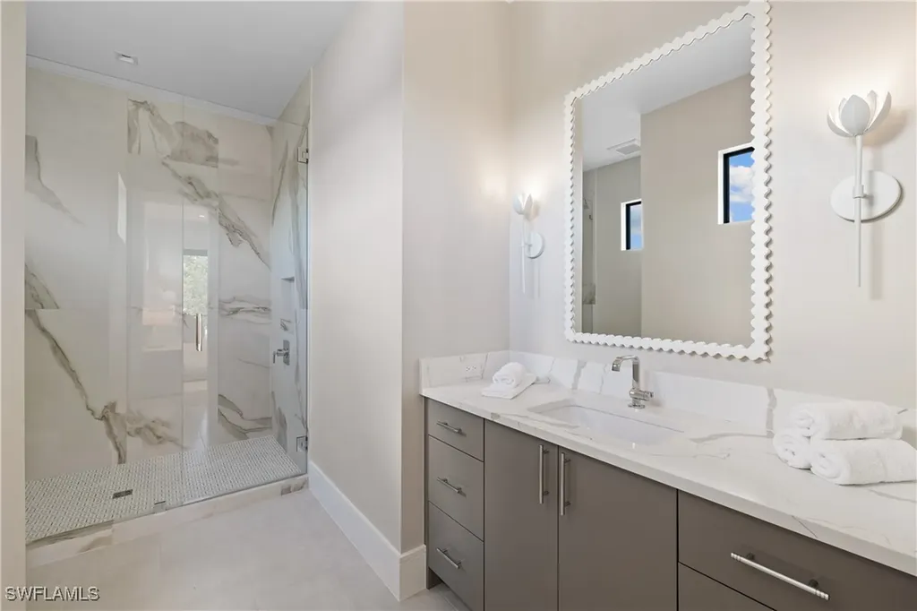 850 10th Street N Naples FL 34102