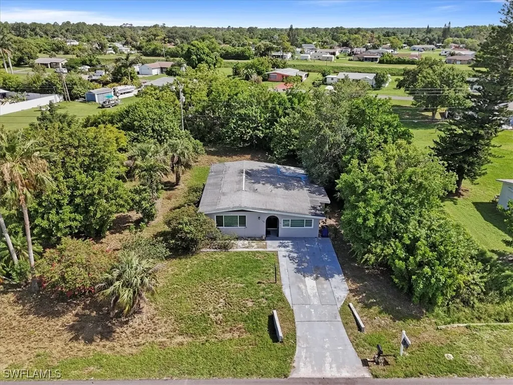 139 Coolidge Avenue Lehigh Acres FL 33936